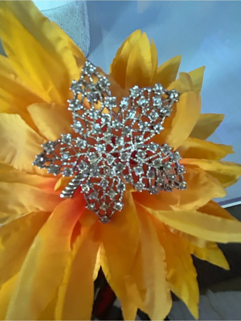 VINTAGE Silver & Crystal Leaf Brooch, Maple Design, Standard Pin Back, BEAUTIFUL
